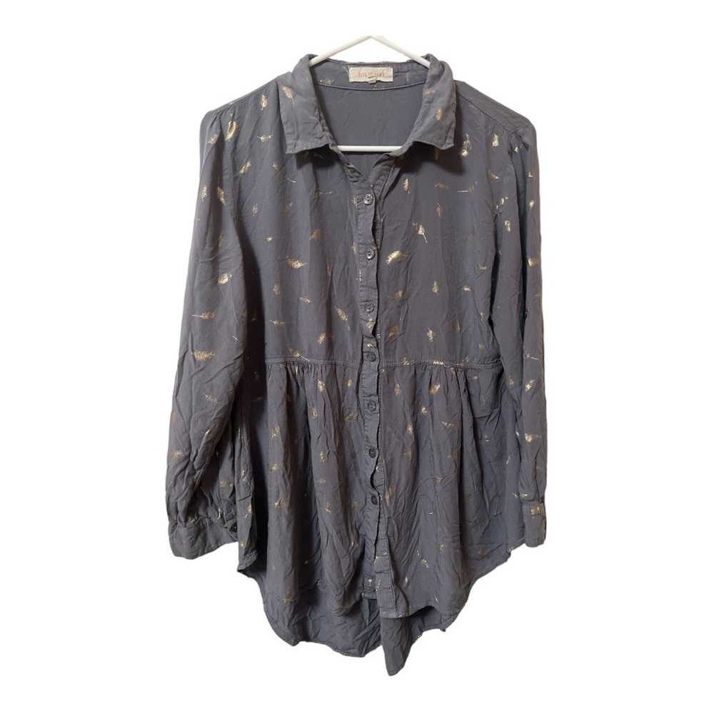 Solitaire Womens Shirt Button Up Roll Tab Sleeve Gold Leaf Feather Hi Lo Hem